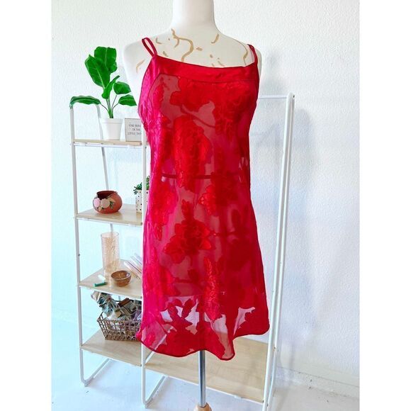 Morgan Taylor Sheer Abstract Rose Print Red Night Gown - Picture 1 of 5